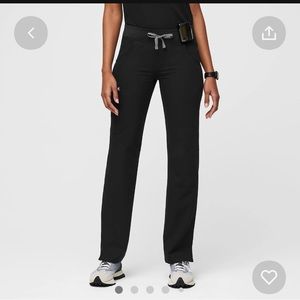 Figs women’s scrub set top and bottom